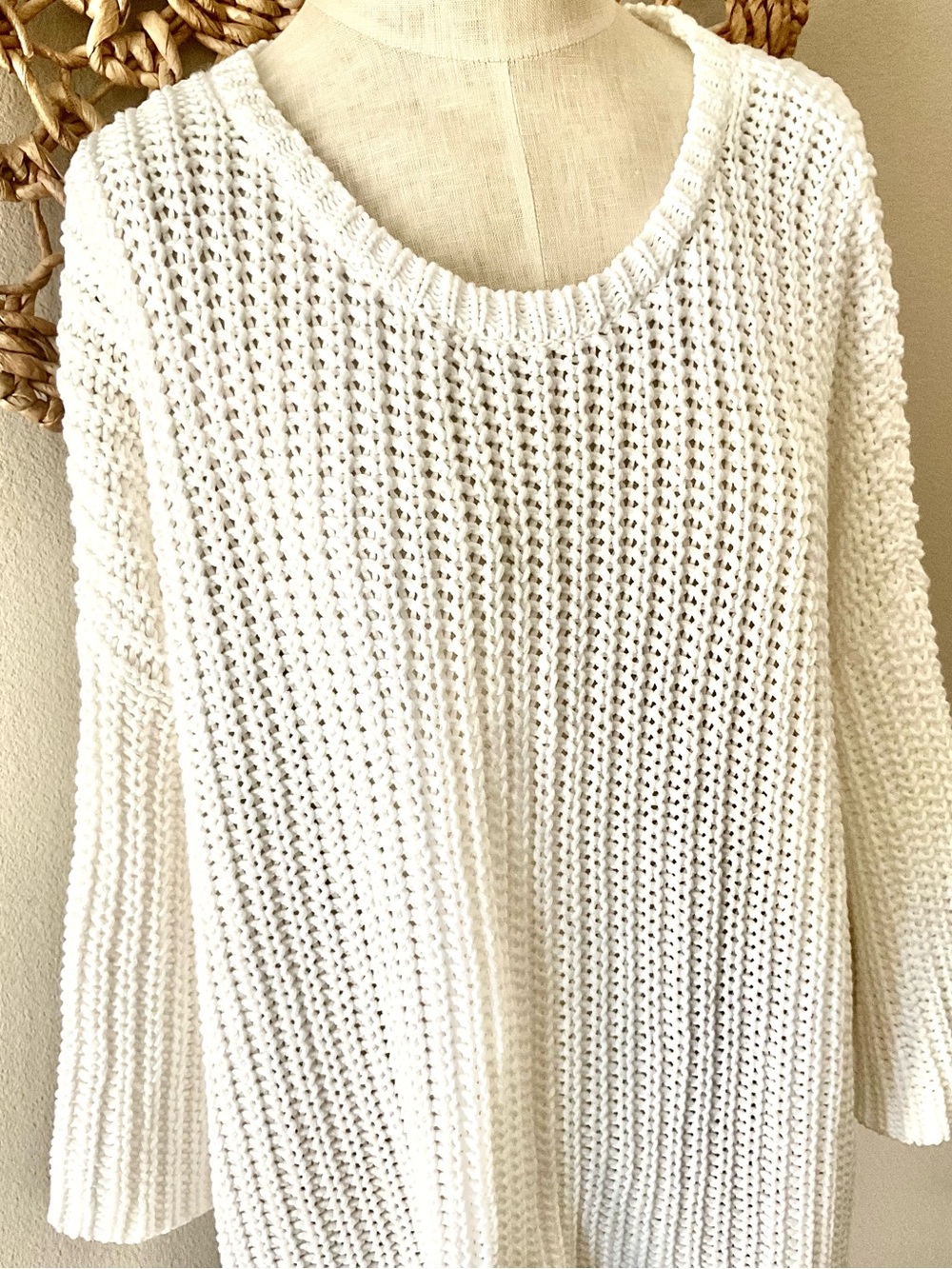 Eileen Fisher 100% Organic cotton Crewneck Ribbed Knit Sweater. White Off .  2X.